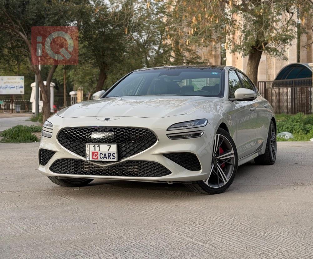 جنسس G70